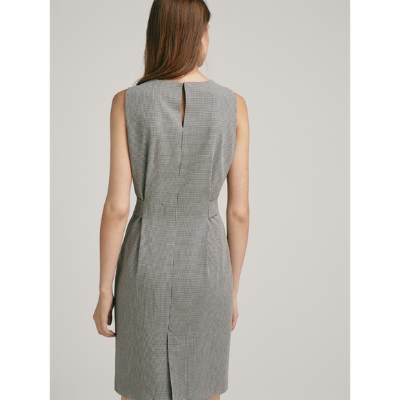 Massimo Dutti Sleeveless Belted houndstoot… - Picture 2 of 16